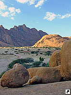   (Spitzkoppe), .