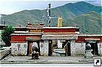   (Tradruk),   (Yarlung),   (Tsetang), .